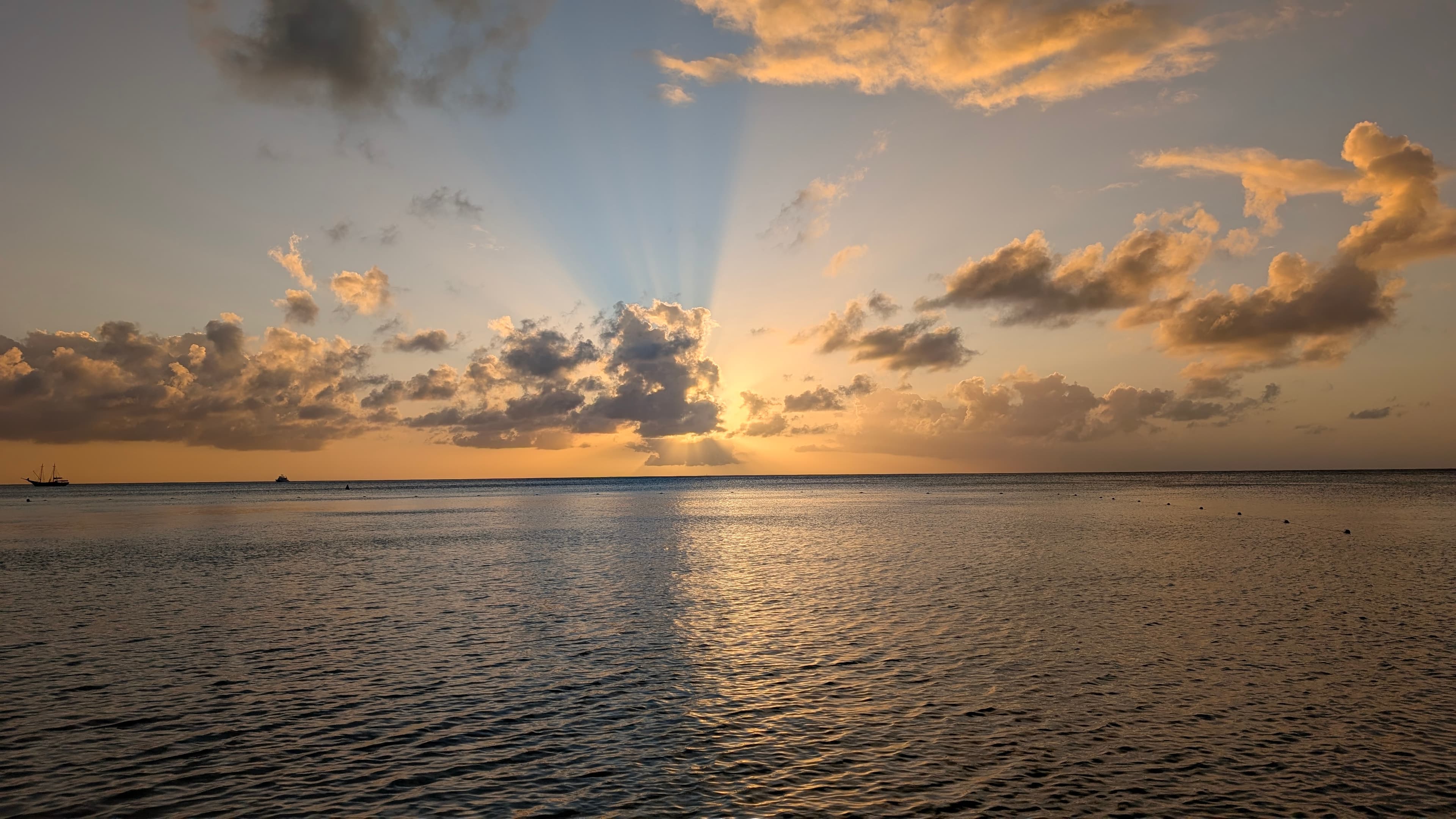 Warm Winter Days in Sunny Aruba